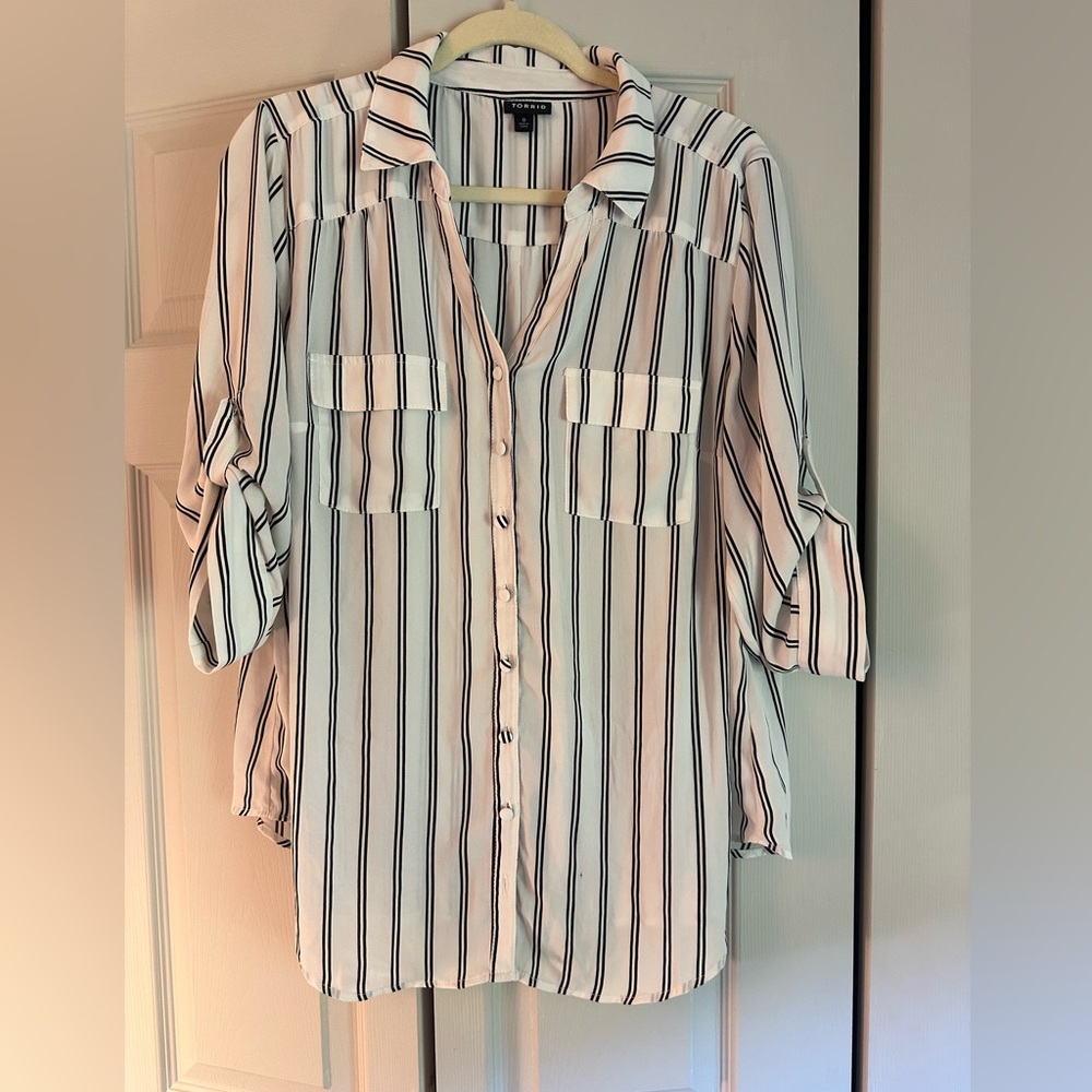 Torrid White and Black Striped Blouse size 0